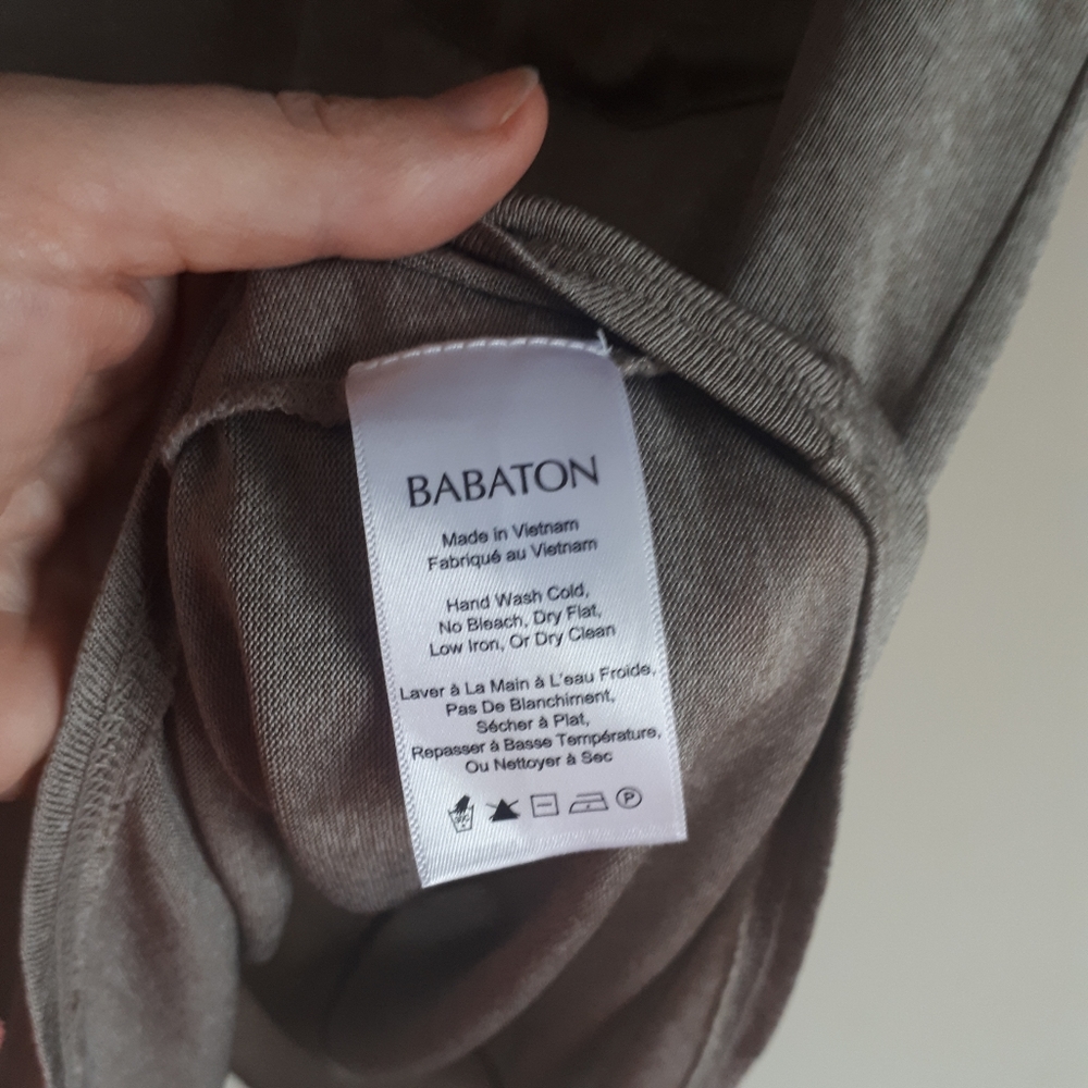 BABATON / S / Women's Sami Pocket Loose Fitting T-Shirt - Gold Grey - Picture 8 of 12